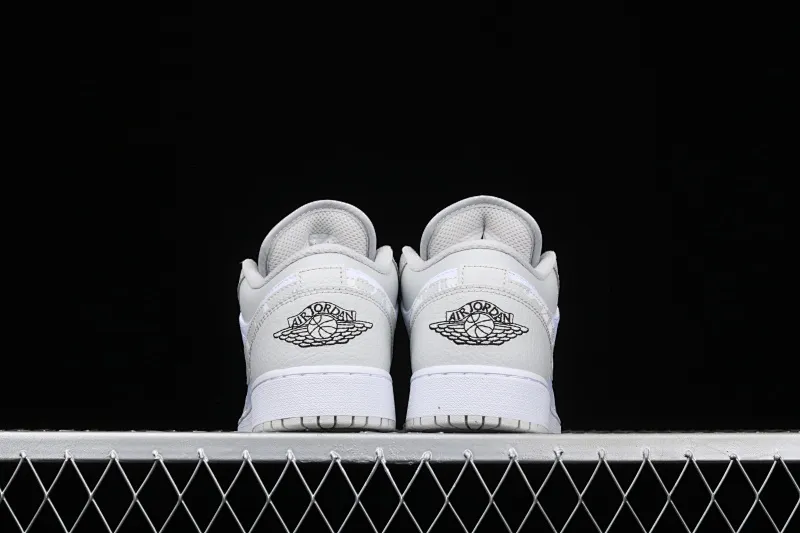 All categories Air Jordan Jordan series basketball shoes Air Jordan 1 Low G version pure original Air Jordan 1 Low GS AJ1 Joe 1 low-top white gray camouflage low-top basketball shoes DD3234-100